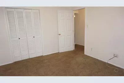 5013 Marble Falls Road, Fort Worth, TX 76103 - Photo 23