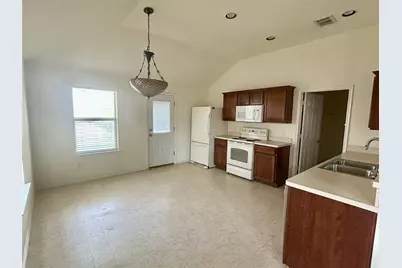 704 Corral Street, Aubrey, TX 76227 - Photo 5