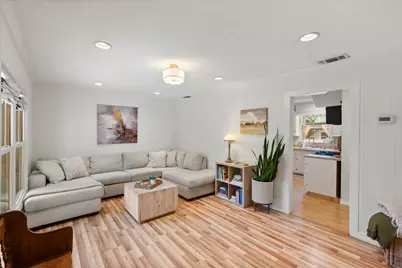 2107 Pecandale Drive, Arlington, TX 76013 - Photo 5