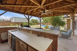130 Mulberry St, Van, TX 75790 - Photo 1