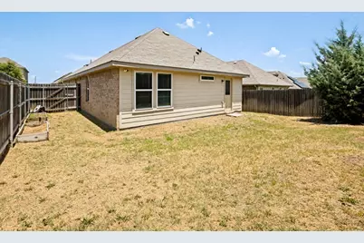 1603 Blue Jay Drive, Ennis, TX 75119 - Photo 23