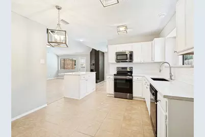 2654 Carrington Lane, Grand Prairie, TX 75052 - Photo 11