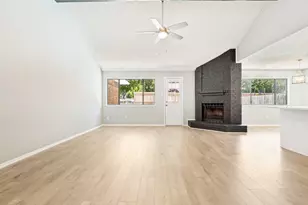 2654 Carrington Ln, Grand Prairie, TX 75052 - Photo 7