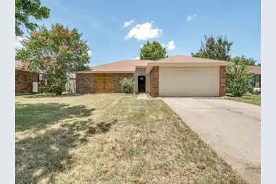 2654 Carrington Lane, Grand Prairie, TX 75052 - Photo 1