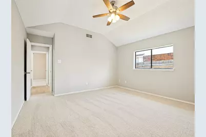 2654 Carrington Lane, Grand Prairie, TX 75052 - Photo 15