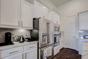 400 Headwaters Dr, McKinney, TX 75071 - Photo 13