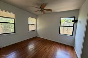 2005 Huntington Dr, Arlington, TX 76010 - Photo 13