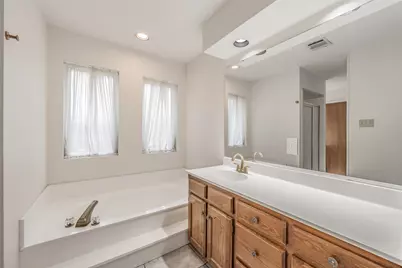 1633 Saxon Drive, Bedford, TX 76021 - Photo 21