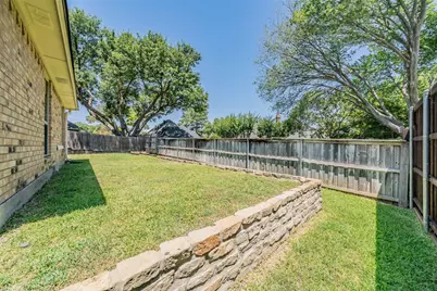 1633 Saxon Drive, Bedford, TX 76021 - Photo 35