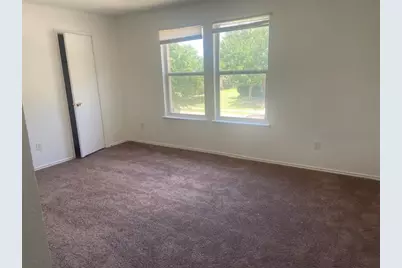 14860 Bell Manor Court, Balch Springs, TX 75180 - Photo 11
