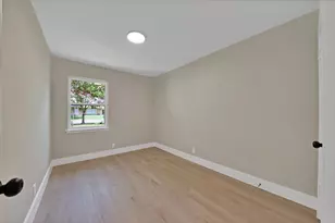 12624 Spring Branch Dr, Balch Springs, TX 75180 - Photo 17