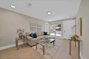 12624 Spring Branch Dr, Balch Springs, TX 75180 - Photo 5