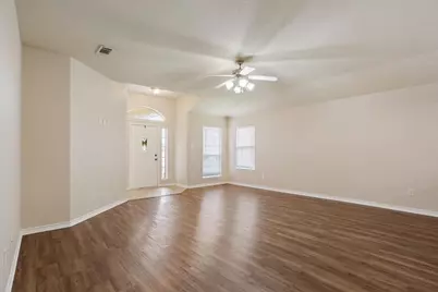 6537 Mundo Drive, Waco, TX 76712 - Photo 7