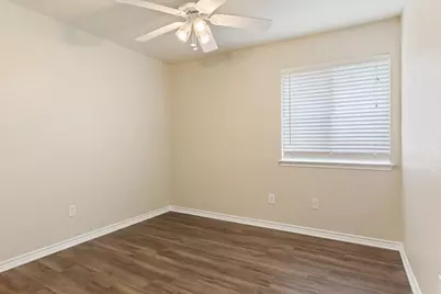6537 Mundo Drive, Waco, TX 76712 - Photo 23