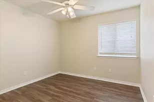 6537 Mundo Dr, Waco, TX 76712 - Photo 23