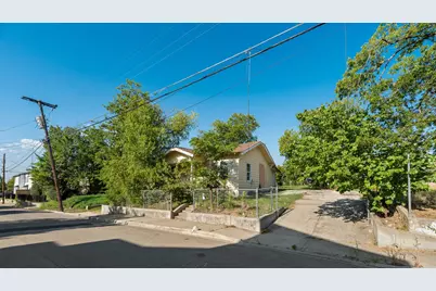 410 N Patton Avenue, Dallas, TX 75203 - Photo 11