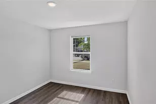 2128 R. W. Bivens Ln, Fort Worth, TX 76105 - Photo 11