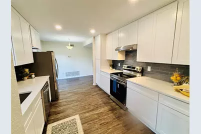 2516 Creek Crossing Road, Mesquite, TX 75181 - Photo 3
