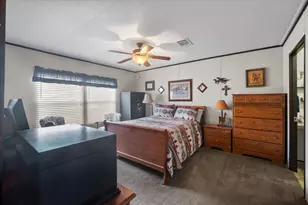 202 N 3rd Street E, Dawson, TX 76639 - Photo 9
