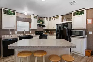 202 N 3rd Street E, Dawson, TX 76639 - Photo 5