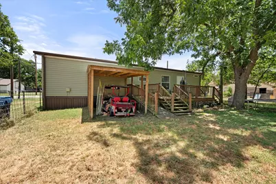 202 N 3rd Street E, Dawson, TX 76639 - Photo 1