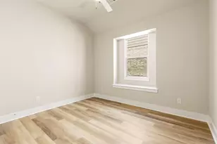 710 E McGee St, Sherman, TX 75090 - Photo 19