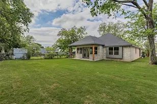 710 E McGee St, Sherman, TX 75090 - Photo 25