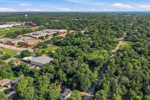 1917 S Fannin Ave, Denison, TX 75020 - Photo 11