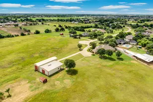7810 Mavis Ave, Waxahachie, TX 75167 - Photo 9