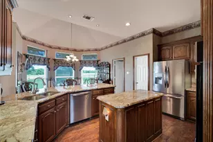 7810 Mavis Ave, Waxahachie, TX 75167 - Photo 23