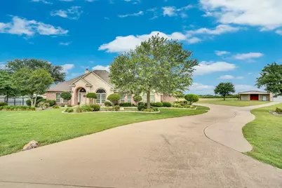 7810 Mavis Avenue, Waxahachie, TX 75167 - Photo 3