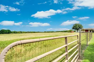 7810 Mavis Ave, Waxahachie, TX 75167 - Photo 11