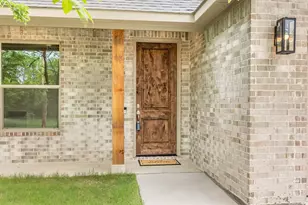 714 E McGee St, Sherman, TX 75090 - Photo 1