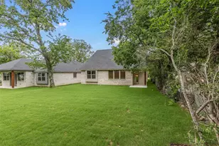 714 E McGee St, Sherman, TX 75090 - Photo 33
