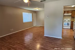 429 SW Thomas St, Burleson, TX 76028 - Photo 5