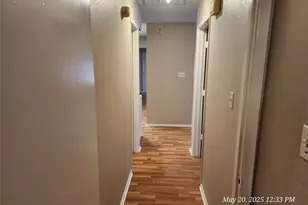 429 SW Thomas St, Burleson, TX 76028 - Photo 13