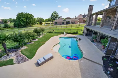 12070 Lake Trail Drive, Copper Canyon, TX 76226 - Photo 5