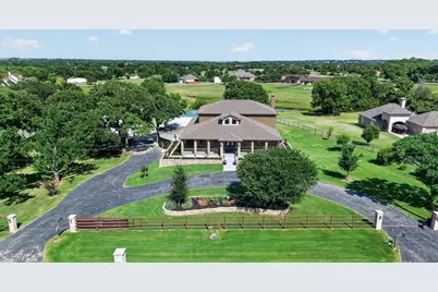 12070 Lake Trail Drive, Copper Canyon, TX 76226 - Photo 3