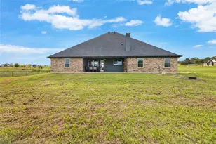 1040 Cloudy Ct, Weatherford, TX 76085 - Photo 29