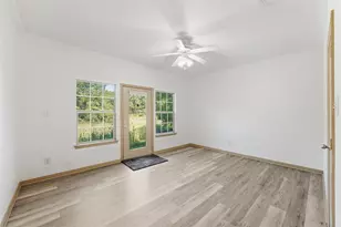 1526 Aldra Dr, Fort Worth, TX 76120 - Photo 5