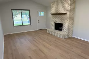1202 Chapel View Dr, Waco, TX 76712 - Photo 5