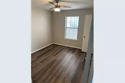 1733 Crest Grove Drive, Arlington, TX 76012 - Photo 5