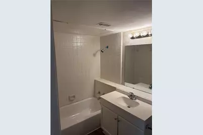 1733 Crest Grove Drive, Arlington, TX 76012 - Photo 7