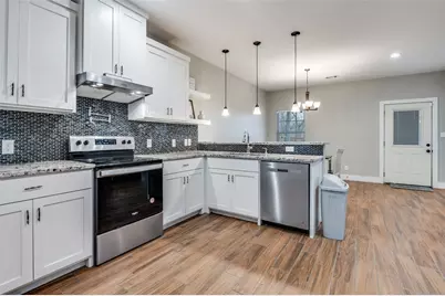 908 E Decatur Street, Ennis, TX 75119 - Photo 7