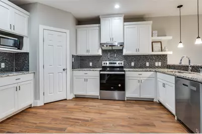 908 E Decatur Street, Ennis, TX 75119 - Photo 5