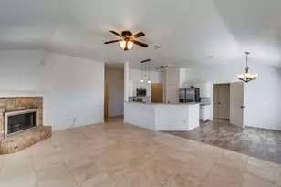 102 Canyon Ct, Waxahachie, TX 75167 - Photo 5