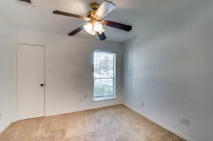 102 Canyon Ct, Waxahachie, TX 75167 - Photo 29