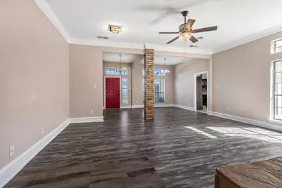 3917 Flintridge Drive, Irving, TX 75038 - Photo 3