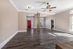 3917 Flintridge Dr, Irving, TX 75038 - Photo 3