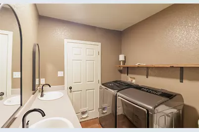 101 N Hubbard Street, Alvord, TX 76225 - Photo 11